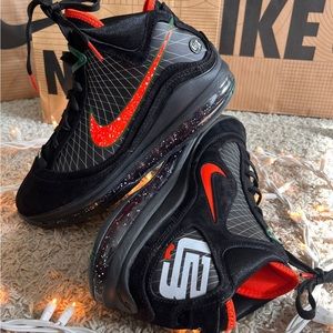 Zapatillas LeBron Vll unisex